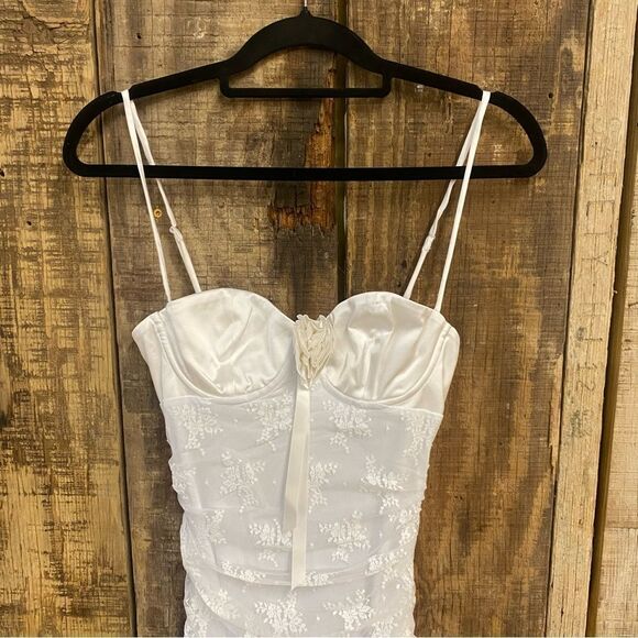 NWT Majorelle Leonie Gown White lace maxi rosette ruched bodycon slip Revolve XS - Picture 6 of 10